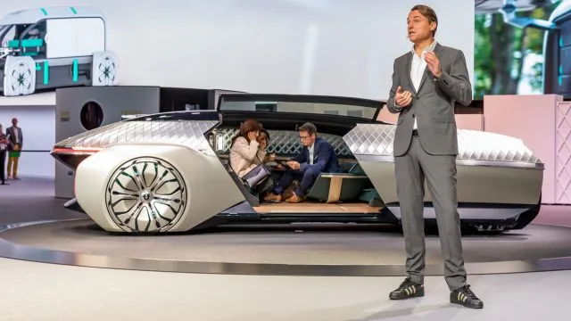The Renault EZ-Ultimo concept is a hotel lounge on wheels. It&#039;s big though; intended for just three, it&#039;s autonomous and it&#039;s electrified. There&#039;s a marble table and walnut flooring. As with other concepts for the affluent, the doors slide, lift up, or swing open in ways the normal car doesn&#039;t. Renault also has an EZ-Go robot taxi.