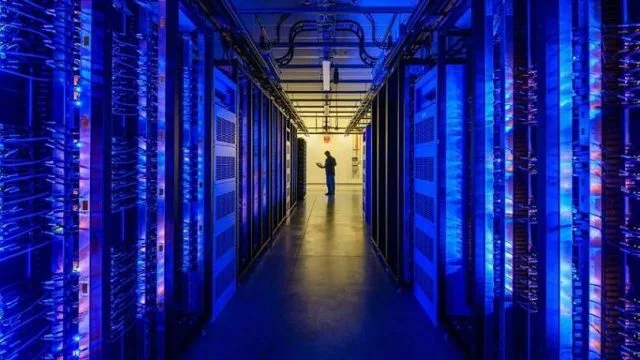 Facebook для створення власного кремнію для фільтрації вмісту в реальному часі