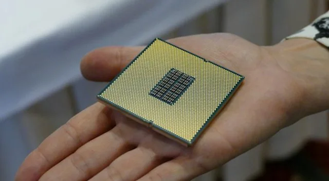 Qualcomm сообщает о выходе на серверный бизнес