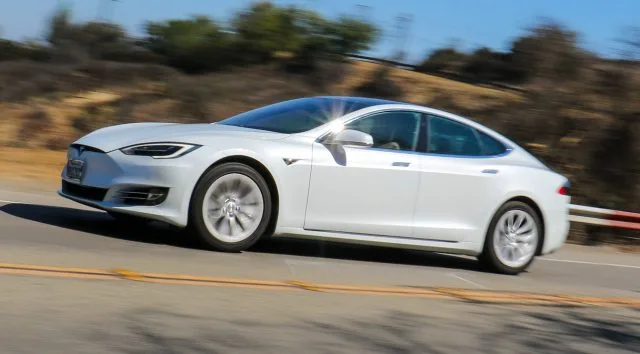Tesla Yanks ‘Full Self-Driving Capability’ Amid Owner Confusion