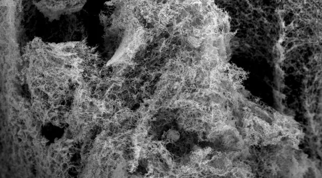New Material Efficiently Generates Hydrogen from Water