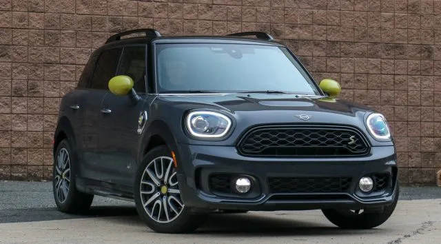 2019 Міні Countryman S E All4 Огляд: Надувний, Fun-to-Drive Plug-In гібрид