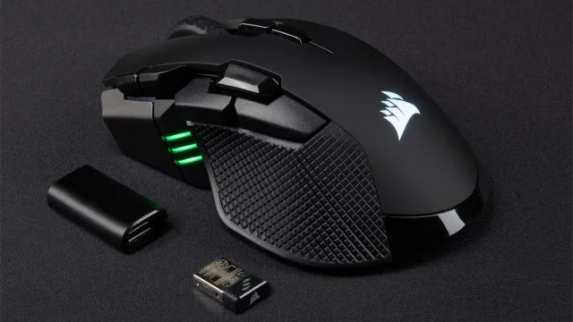На перший погляд: Corsair Ironclaw RGB Wireless Огляд