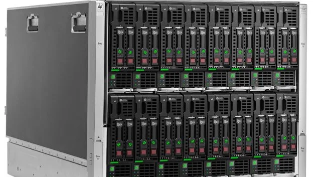 Якщо ви користуєтеся дисками HPE SAS, ви повинні оновити свою прошивку