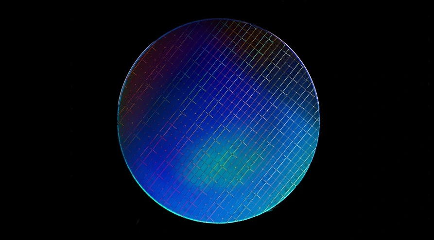 Intel Touts New Quantum Computing Breakthrough, This Time With Silicon