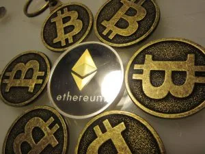 Біткойн, Блокчай та ICOs: що потрібно знати