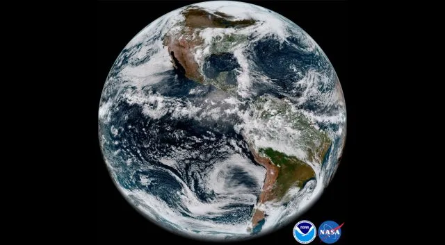 NOAA’s New Weather Satellite Delivers Amazing First Images Despite Defect