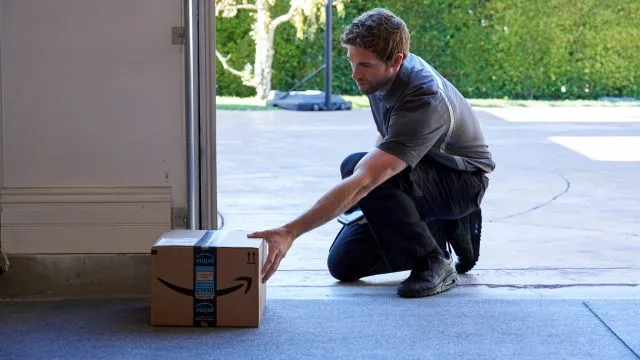 Bring More Tech (and Amazon Boxes) Into the Garage With a Smarter Open