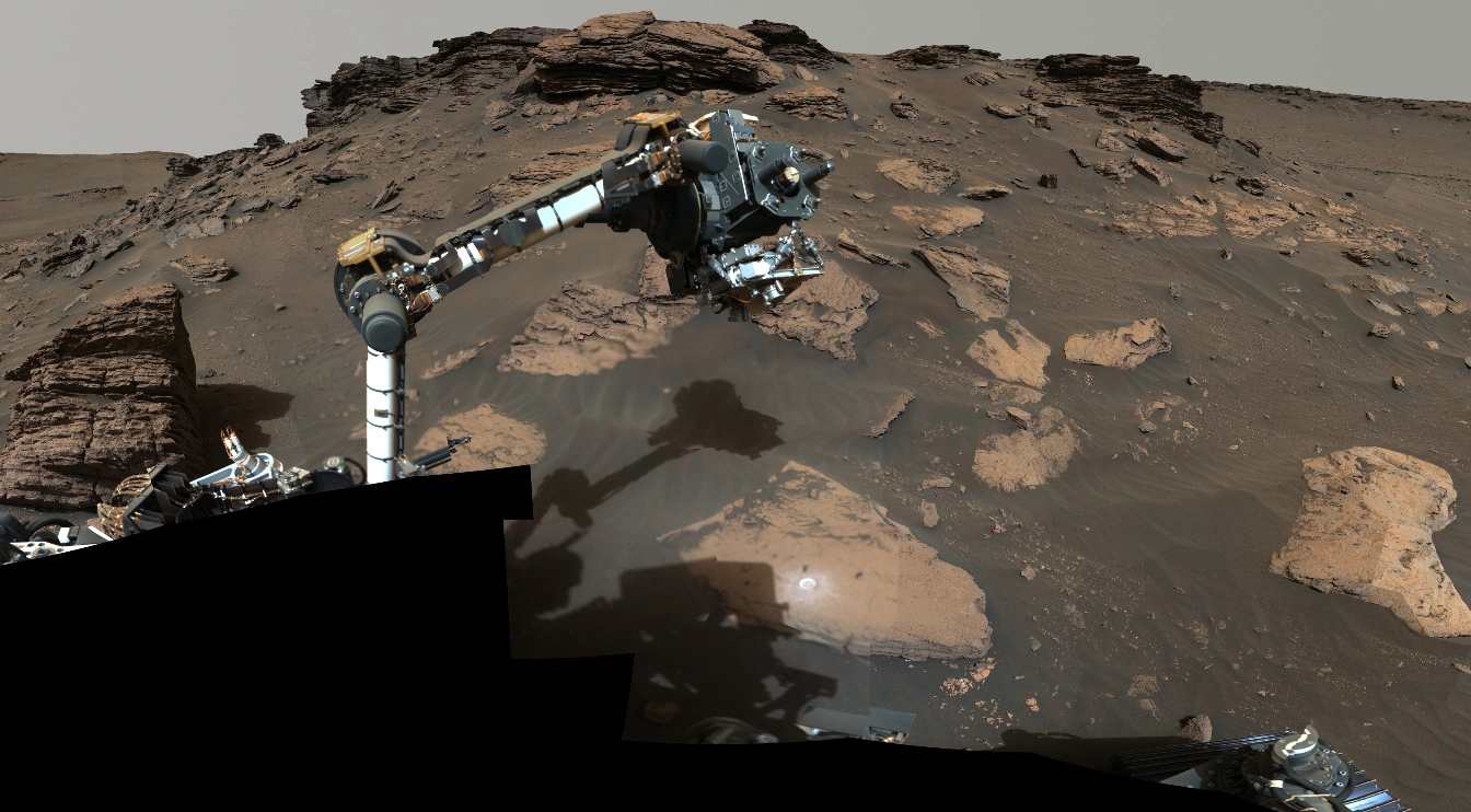 Perseverance Mars Rover Finds Exciting Organics in Ancient River Delta