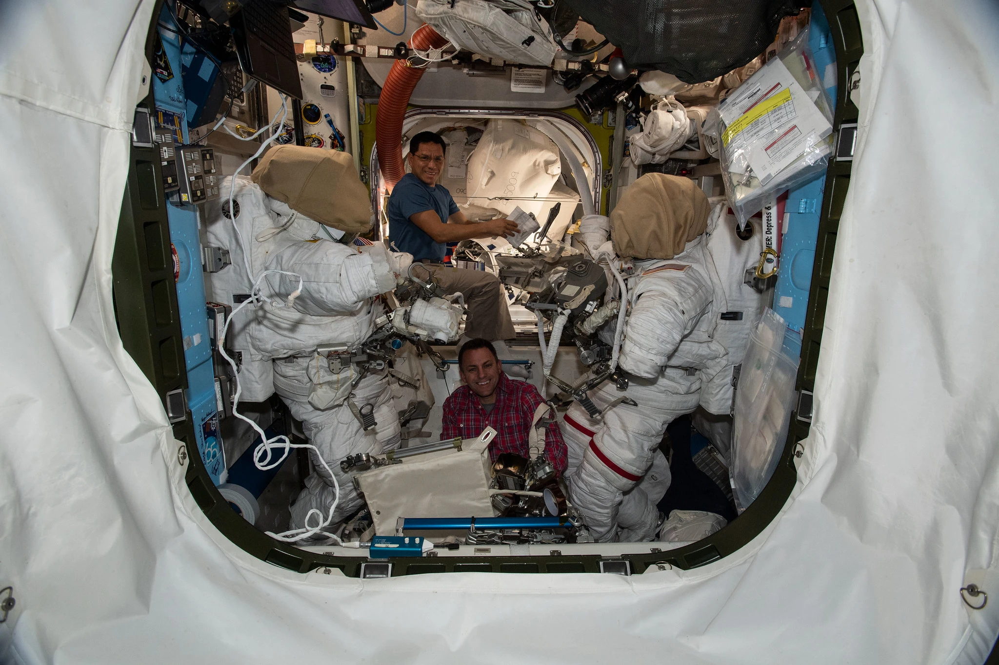 This Week in Space: You Wouldn’t Hack an Exoplanet…