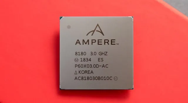 64-разрядная серверная платформа ARM для Ampere eMag нацеливает центры данных Intel