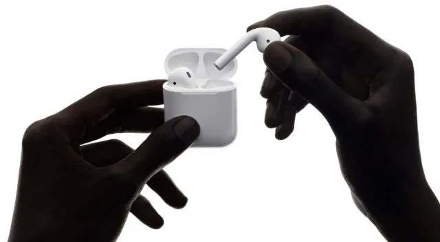 Нова технологія Bluetooth може зробити AirPod клонів набагато краще