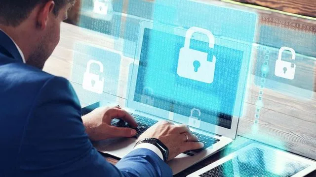 Новое массовое нарушение безопасности показывает чертовски почти все