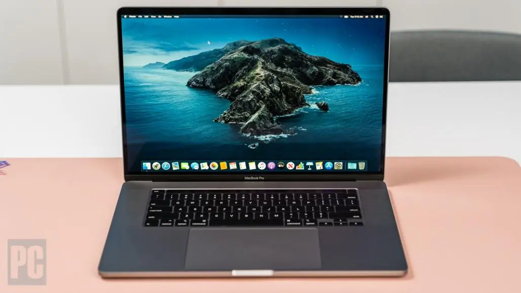 Apple's M2 SoC входит в производство, может отправить на более высокие Mac к июлю