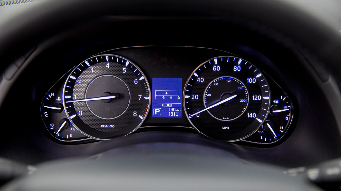 The Armada instrument panel with multi-information display. Most cars with MIDs are now in color and show more info. 