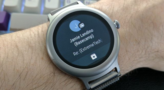 Google Rebrands Android Wear as Wear OS, but the Platform Has Bigger Problems