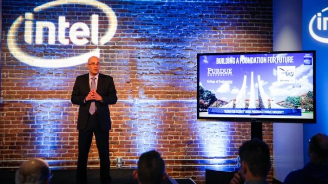 Rick Echevarria, vice president of software and services at Intel, announces the company’s plan to strengthen its cybersecurity partnerships with universities on Monday, April 16, 2018, at RSA in San Francisco. (Credit: Intel Corporation)