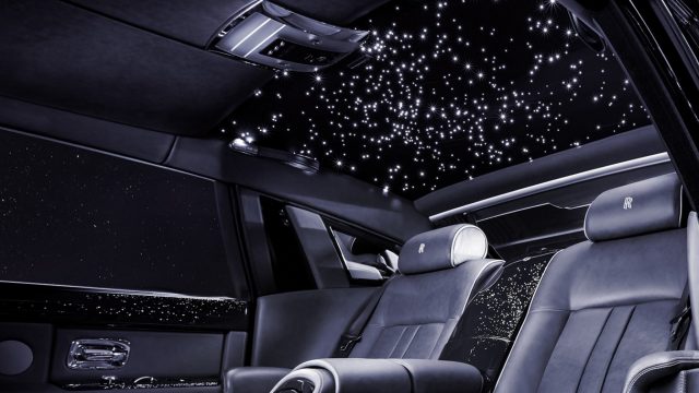 Rolls-Royce Celestial Phantom: 446 діамантів та більше 1000 оптоволоконних ліхтарів.