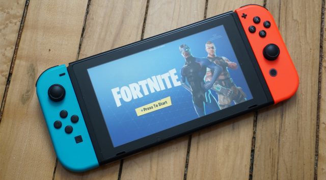 Fortnite на коммутаторе перестает играть в PS4, потому что Sony упрям