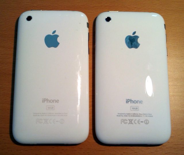 The iPhone 3G (left) next to the 3GS (right).