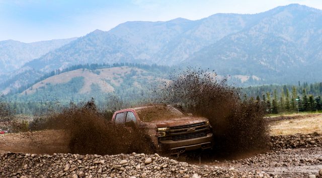 2019 Chevrolet Silverado Обзор: 8 моделей готовы бороться с Ford, Ram