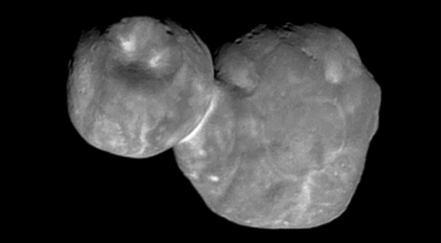 Нові горизонти Промінь задньої частини Більш чіткий образ Ultima Thule