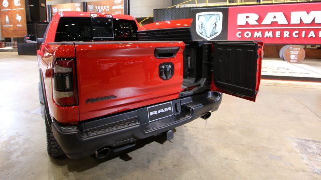 The Ram 1500 gets a multi-way tailgate. 60-40 barn doors open out (here) without banging into a trailer, or rejoin and fold down. A step pulls out to allow easy climbing aboard. GMC MultiPro tailgate has more features; Ram&#039;s covers the basics. It&#039;s $995, plus $295 for the below-bumper step. 