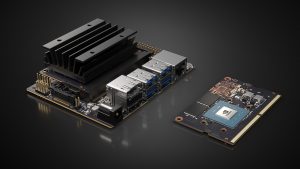 Руки с новым Nvidia Jetson Nano