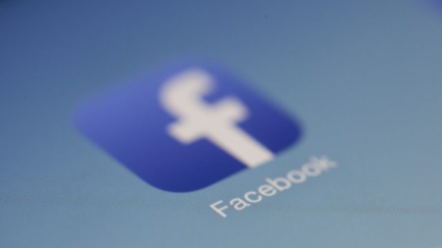 Facebook Has Been Asking for Email Passwords to Verify New Accounts