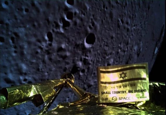 NASA Experiment Might Have Survived Beresheet Lunar Crash