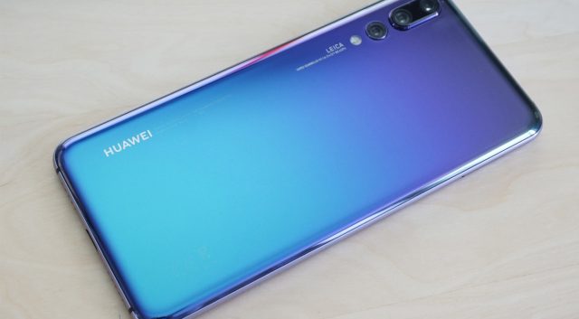 Глобальний спад продажів смартфонів, але Huawei бачить масове зростання