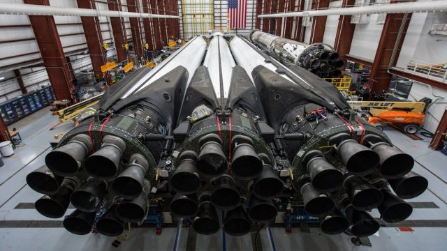 Министерство юстиции: ракеты SpaceX находятся под угрозой из-за поддельных отчетов о проверках