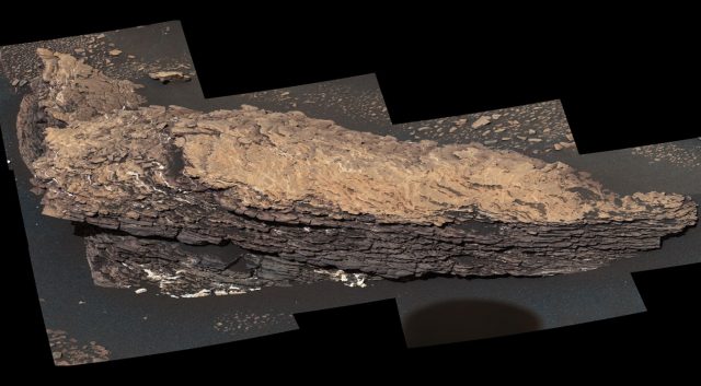 Curiosity Spots Unexpectedly Complex Martian Rock