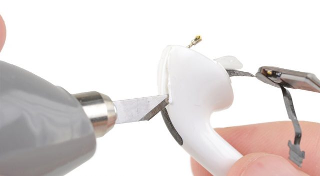 iFixit дает AirPods Pro ноль для ремонтопригодности