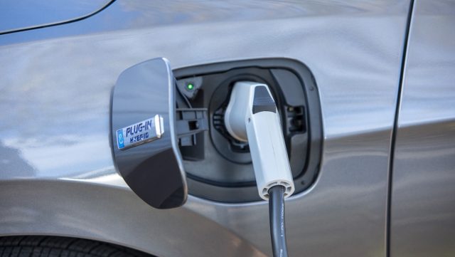 Google Maps Can Filter EV-Charger Search Results by Plug Type