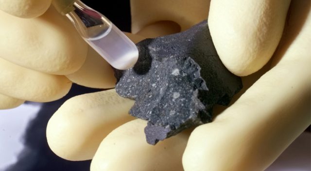 Вчені Знайти матеріал в метеоритах старше Сонячної системи Самого