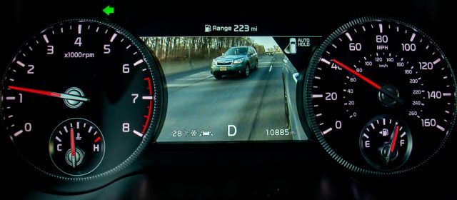 Kia Blind-Spot View Monitor: Flip your turn signal and the instrument panel MID (multi-information display) brings up video of your blind spot.