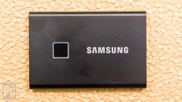 At a Glance: Samsung Portable SSD T7 Touch Review