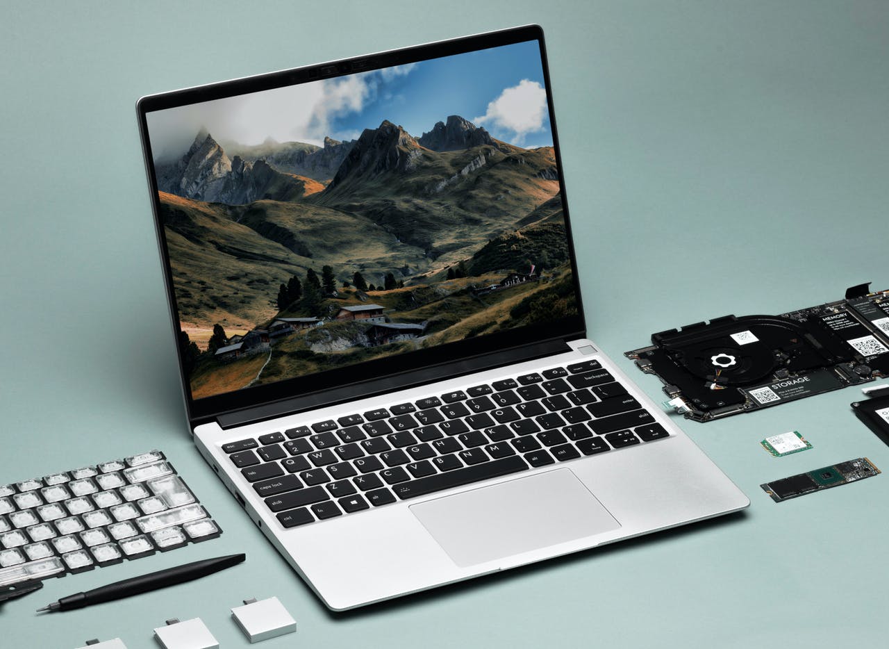 Framework Unveils Modular Laptop Coming This Summer 2021