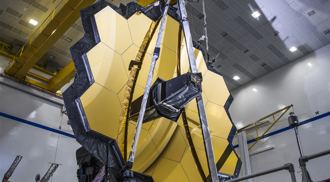 Space Telescope NASA James WebB поступает на сайт запуска