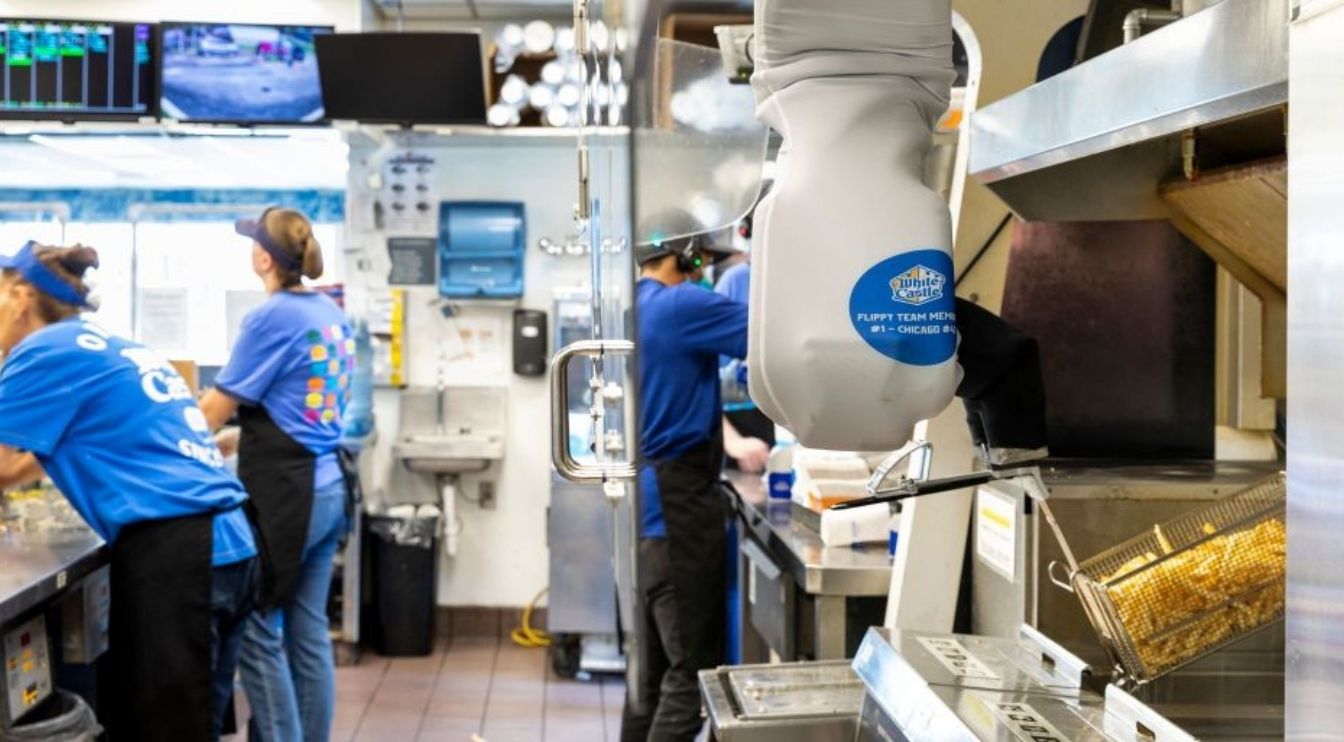 White Castle Tests Burger-Flipping Robot