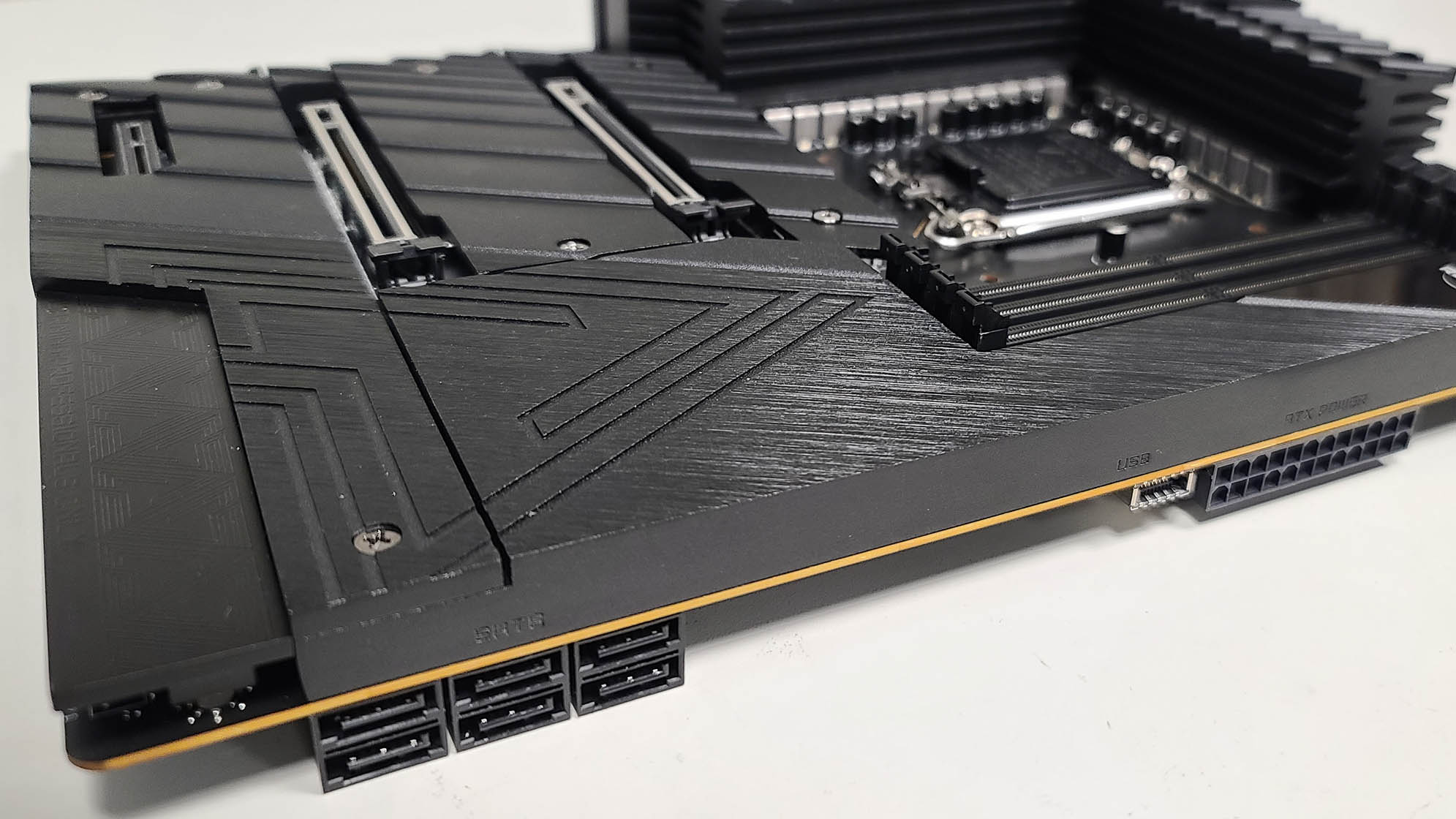 MSI Concept ‘Project Zero’ Motherboard Has No Visible Connectors