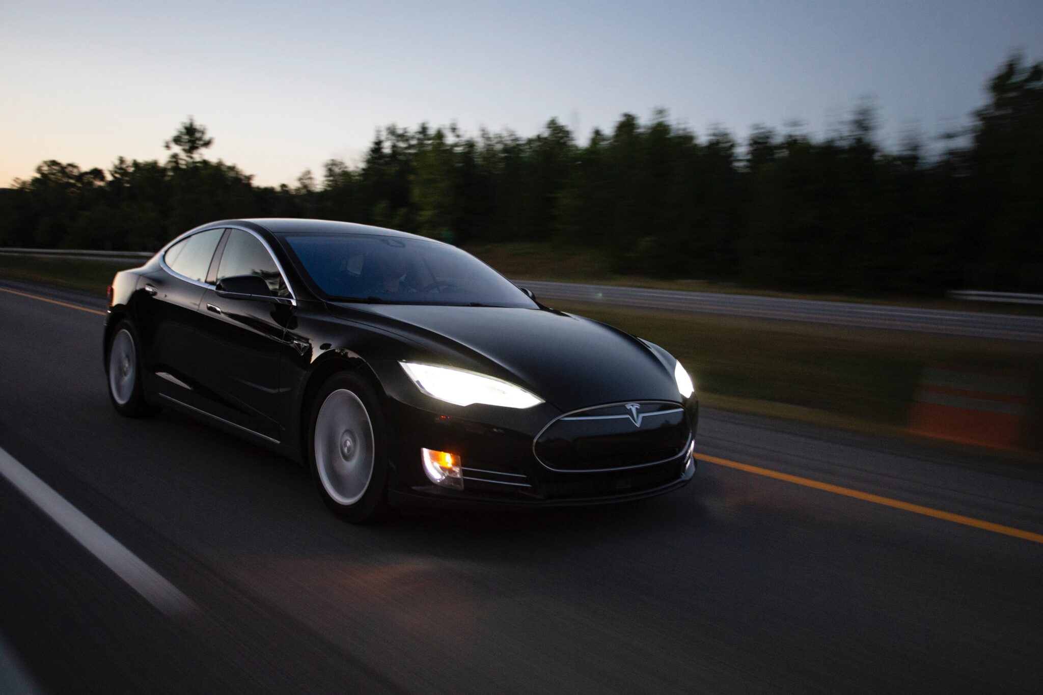 Tesla Recalls More Than 1 Million Vehicles for Defective Window Mechanisms