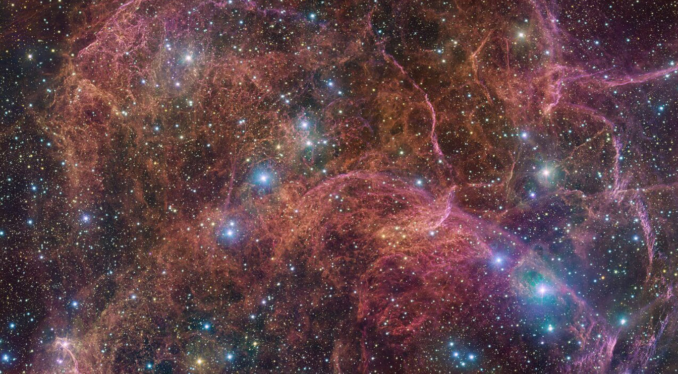 Breathtaking New 544MP Image of a Supernova Remnant Revealed