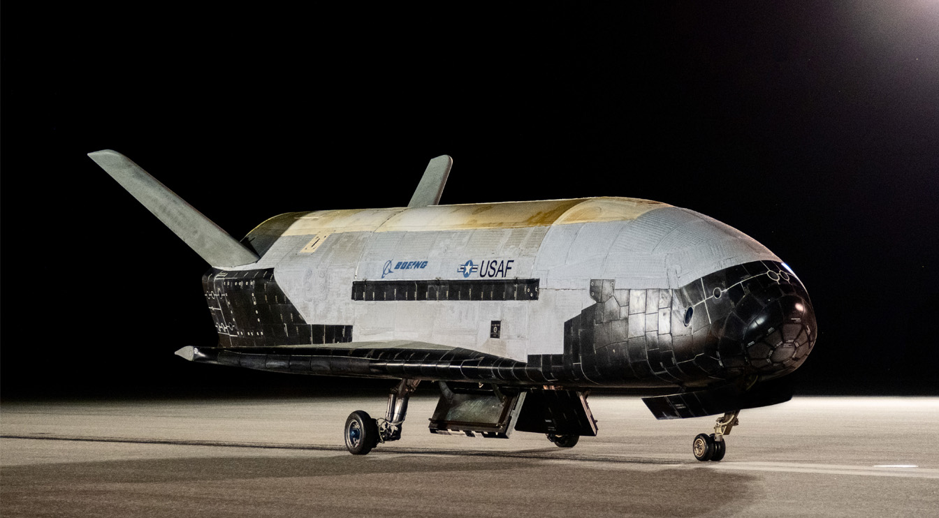 US Military’s Mysterious X-37B Space Plane Lands Following Record 908 Days in Orbit